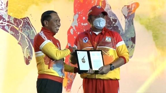 Peringatan Hari Olahraga Nasional (Haornas) XXXIX Tahun 2022 di Stadion Batakan Jalan Mulawarman Manggar Kecamatan Balikpapan Timur Kota Balikpapan Kalimantan Timur, Jumat (9/9) malam. (Foto : Humas Prov. Sumsel)