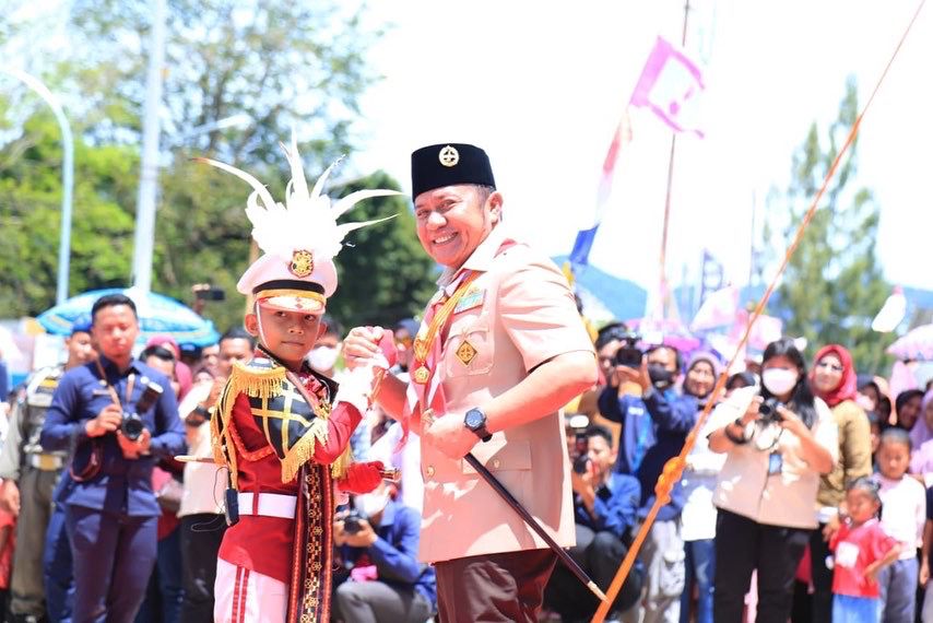 Peringatan Hari Pramuka ke 61 tahun 2022 Tingkat Provinsi Sumsel yang dipusatkan di Pelataran Danau Ranau Kabupaten OKU Selatan, pada hari Minggu (4/9) pagi. (Foto : Humas Prov. Sumsel)