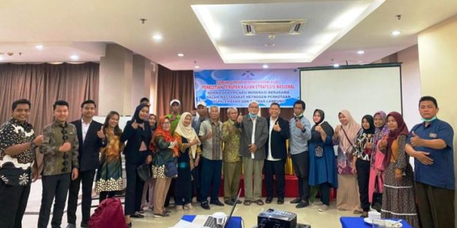 Peserta Norma dan Perilaku Moderasi Beragama dalam Masyarakat Heterogen Perkotaan di Palembang dan Bandar Lampung, pada hari Selasa tanggal 20 September 202 di Hotel Rio, Palembang. (foto : Oyong Hairudin)