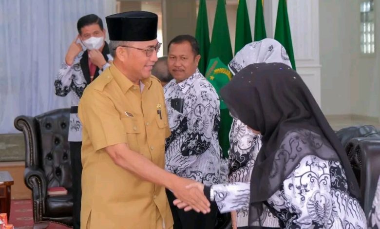 Wakili Ribuan Guru, PGRI Muba Ucapkan Terima Kasih ke Pj Bupati Apriyadi (Foto:Pemkab Muba)