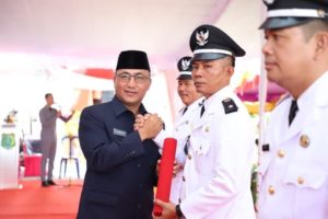 Harapkan Kades Laksanakan Amanah Dengan Baik. (Foto : Humas Pemkab Muba)