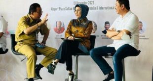 Hj. Anita Noeringhati menjadi narasumber pada Focus Group Discussion yang digelar oleh Pojok Bandara SMB II dengan tema re-opening International Entry Point and Route Development di Airport Plaza SMB II, pada hari Selasa tanggal 13 Desember 2022.