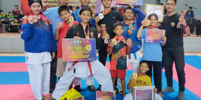 Federasi Olahraga Karate-Do Indonesia (Forki) Provinsi Sumatera Selatan (Sumsel) menggelar Ratu Dewa Warrior Cup Open Karate Championship yang diikuti 1.300 peserta itu, digelar di GOR Dempo Jakabaring Sport City Palembang, mulai digelar Jumat 27 Januari 2023