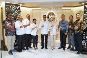 Menteri Perhubungan Budi Karya Sumadi saat menerima kunjungan kerja Ketua DPRD Sumsel Hj. Anita Noeringhati dan rombongan, Rabu (24/1).