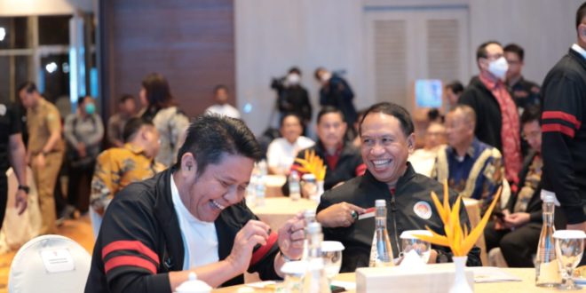 Menteri Pemuda dan Olahraga (Menpora) Republik Indonesia Zainudin Amali dan Gubernur Sumsel H Herman Deru. (Foto : Humas Prov. Sumsel)