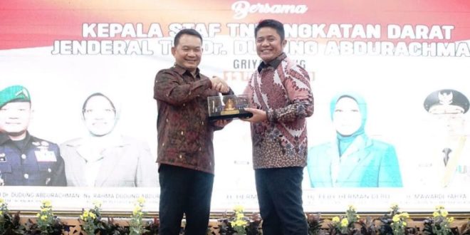 Ramah Tamah Jajaran Forkopimda Sumsel bersama KASAD, di Griya Agung Kota Palembang, hari Senin tanggal 13 Februari 2023. (Foto : Humas Prov. Sumsel)