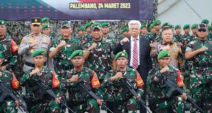 upacara militer yang dipimpin langsung oleh Panglima TNI, Laksamana TNI H. Yudo Margono bertempat di Pelabuhan Boom Baru Palembang, Jumat (24/3) pagi. (Foto : Humas Prov. Sumsel)