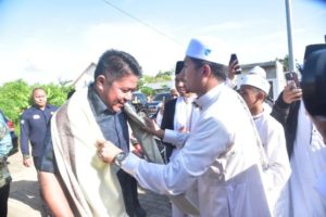 Herman Deru ke Ponpes Hamalatul Qur'an. (Foto : Humas Prov. Sumsel)