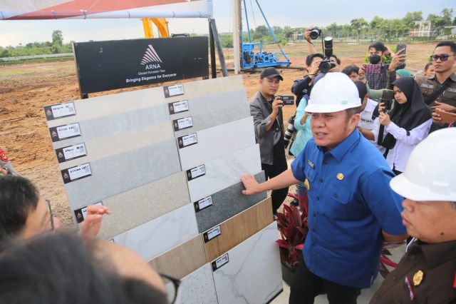 Ground Breaking Proyek Ekspansi Pembangunan Plant IV C. (Foto : Humas Prov. Sumsel)