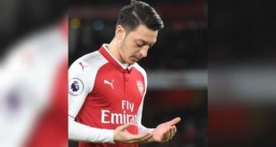 Mesut Ozil Pensiun di Usia 34 Tahun, Pesepakbola Muslim yang Taat Beribadah. Foto: (Ist/Instagram)