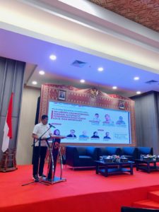 sosialisasi dan edukasi pasar modal terpadu 2023 di Ballroom OJK Regional 7 Sumbagsel, Selasa (14/3).