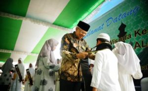 Wisuda Ke-1 santriwan dan santriwati Rumah Tahfidz Qur’an Hasyim Al-Haq. (Foto : Humas Prov. Sumsel)