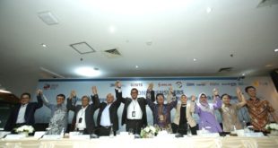 PT. PLN bersama Bank-Bank yang tergabung di dalam Himpunan Bank Negara (Himbara) saat Konferensi Pers dengan tema Dukungan Pengembangan Ekosistem KBLBB, di Jakarta pada hari Jum'at tanggal 10 Maret 2023. (foto : SMSI Sumsel)`