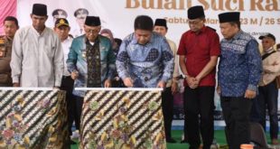 Peresmian Kantor Camat Selat Penuguan dan Jalan Penghubung Tingkatkan Perekonomian Warga Desa Songo Makmur. (Foto : Humas Prov. Sumsel)