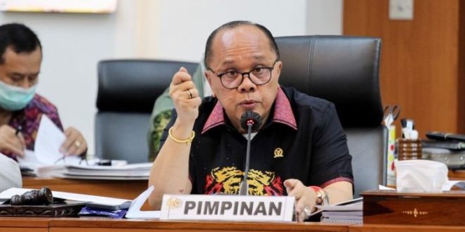 Wakil Ketua Komisi II DPR RI, Junimart Girsang