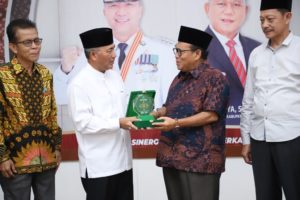 KH Amiruddin Nahrawi atau yang akrab disapa Cak Amir Ketua PWNU Sumsel, Minggu (9/4/2023)