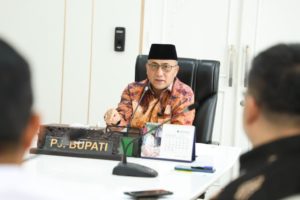Pj Bupati Muba Drs H Apriyadi MSi menerima Jajaran PT Medco Energi E&P Grissik Ltd di Ruang Rapat Bupati Muba, Jumat (31/3/2023).