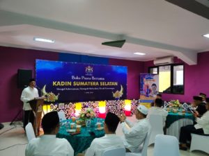 Affandi Udji saat sambutan di acara Buka Bersama Pengurus Kadin Sumsel di Royal Islamic School Jalan Merdeka Palembang, Jumat (7/04/2023).
