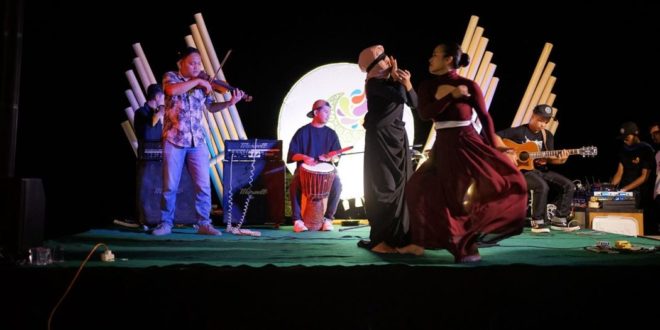 Rangkaian Kegiatan Amal BerkARTramadhan tahun 2023 yang digelar di Cafe Titik Nol, Desa Tanjung Payang, Kecamatan Lahat Selatan, Kabupaten Lahat, Provinsi Sumatera Selatan, hari Sabtu tanggal 15 April 2023. (foto : SMSI Sumsel)