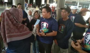 Ketua Ganjarist Sumsel, Desmon Simanjuntak, S.H., menyatakan bahwa keputusan partai politik yang resmi mengusung Ganjar Pranowo, merupakan momentum yang telah dinantikan sejak gerakan ini diinisiasi pada tahun 2021. (MUSINEWS.ID/CPG) Ketua Ganjarist Sumsel, Desmon Simanjuntak, S.H., menyatakan bahwa keputusan partai politik yang resmi mengusung Ganjar Pranowo, merupakan momentum yang telah dinantikan sejak gerakan ini diinisiasi pada tahun 2021. (MUSINEWS.ID/CPG)