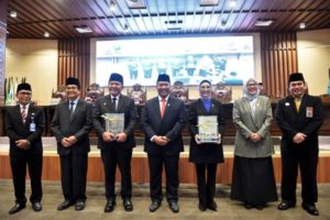 Pimpinan Rapat Istimewa DPRD Sumsel