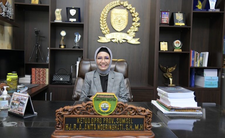 Ketua DPRD Sumsel, Hj RA Anita Noeringhati, SH, MH (Foto: Humas DPRD Sumsel)