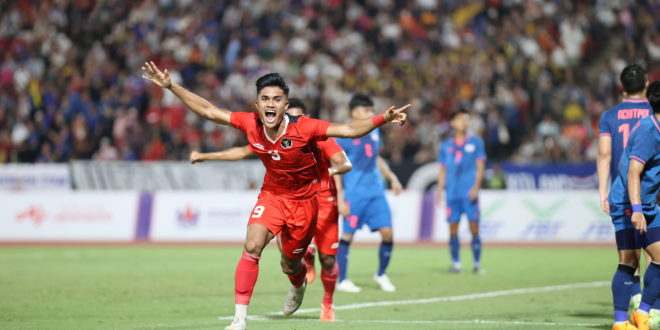 persembahkan emas ini bagi seluruh rakyat Indonesia," ujar Erick seusai laga final, Selasa (16/5).