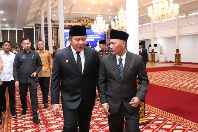 H. Herman Deru mengaku telah mengantongi SK perpanjangan jabatan Penjabat (Pj) Bupati Muba. Hal ini diungkapkan Herman Deru, Senin (22/5/2023) kepada awak media.