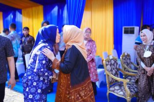 Pj Ketua Dekranasda Kabupaten Musi Banyuasin (Muba) Hj Asna Aini sambut baik atas inisiasi Pemerintah Provinsi Sumatera Selatan (Sumsel) yang menggelar UMKM Expo 2023, Sabtu (13/5/2023).