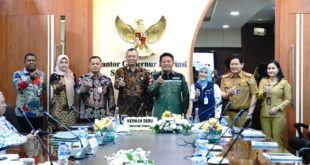 Tim Verifikasi dari Sekretariat Militer Presiden RI yang diketuai oleh Kepala Biro Umum Setmilpres RI, Irjen Pol. Drs. R. Adang Ginanjar S, M.M di Ruang Rapat Gubernur Sumsel, Selasa (13/6/2023).