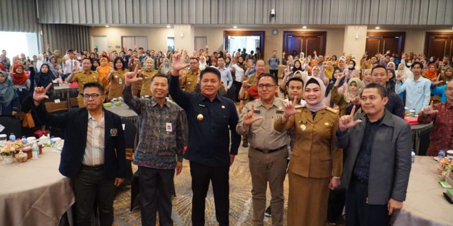 H. Herman Deru mengatakan ilmu pengetahuan aspek penting dalam kehidupan.