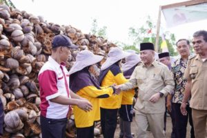 Pj. Bupati H Apriyadi Resmikan operasional Industri Cocopeat dan Cocofiber di Lalan CocoPeat dan Cocofiber Lalan Dikirim ke Luar dan Dalam Negeri