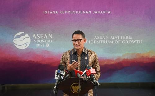Sandiaga Uno