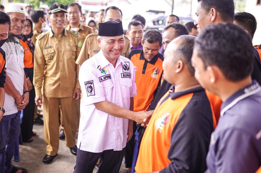 Hari Rabu kita wajib bekerja kembali melayani seluruh warga sesuai tusi masing masing