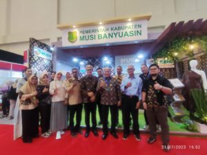 Gambo Muba Raih Juara 2 Fashion Show Hingga Dipuji Wapres RI