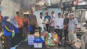 Sebuah rumah warga di Kelurahan Kayuara Kecamatan Sekayu mengalami kebakaran, Jum'at (11/8/2023) sekitar pukul 21:45 WIB.