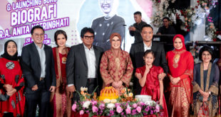 Buku Biografi RA Anita Noeringhati Inspirasi Generasi Perempuan