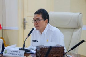 Pemkab Musi Banyuasin melalui Dinas Perkebunan Muba mengelar rapat pembahasan rencana aksi daerah kelapa sawit berkelanjutan (RAD KSB), Rabu (16/08/2023) di ruang rapat Serasan Sekate.