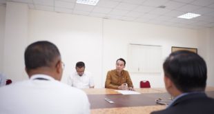 Wakil Ketua Dewan Perwakilan Rakyat Daerah (DPRD) Provinsi Sumatera Selatan (Sumsel), Muchendi, melakukan Kunjungan Kerja (Kunker) ke PT. OKI Pulp & Paper, perusahaan yang bergerak dalam bidang usaha industri bubur kertas terbesar di Asia Tenggara, di Kecamatan Air Sugihan, Kabupaten Ogan Komering Ilir (OKI).