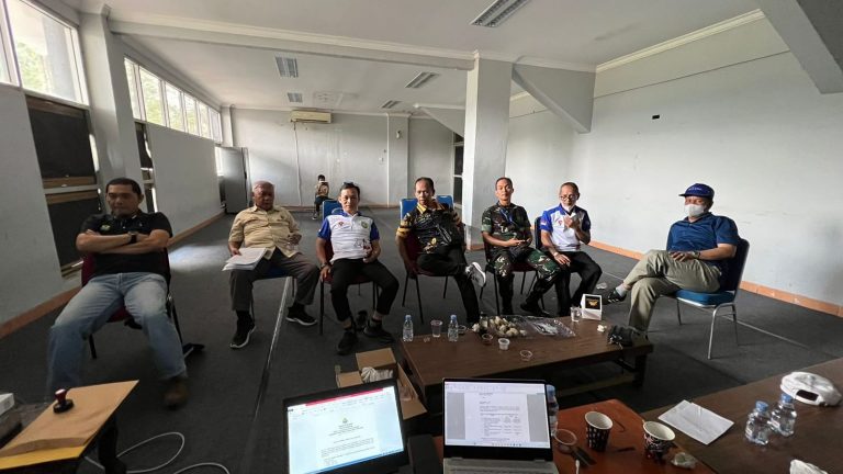 Panitia Penjaringan Bakal Calon (Bacalon) Ketua Umum (Ketum) Persatuan Bulu Tangkis Seluruh Indonesia (PBSI) Provinsi Sumatera Selatan (Sumsel) menggelar rapat pemantapan rencana Musyawarah Provinsi (Musprov) dan Kejuaraan Provinsi (Kejurprov) tahun 2023 di Gedung Olahraga (GOR) Dempo, Jakabaring Sport City (JSC), Palembang, hari Sabtu tanggal 2 September 2023. (foto : Oyong Hairudin)