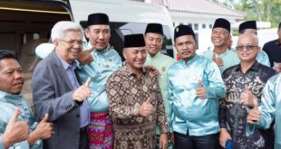 Wakil Gubernur Provinsi Sumatera Selatan, Mawardi Yahya, setelah menghadiri dan melantik pengurus Dewan Pengurus Daerah (DPD) Badan Musyawarah Keluarga Ogan Ilir (BAMUKOI) Kabupaten Muba di Pendopoan Griya Bumi Serasan Sekate, pada hari Sabtu tanggal 23 September 2023.