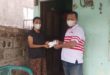 Oyong Hairudin, melakukan kegiatan sosial pembagian masker kepada warga kelurahan Lorok Pakjo, pada hari Minggu tanggal 1 Oktober 2023.