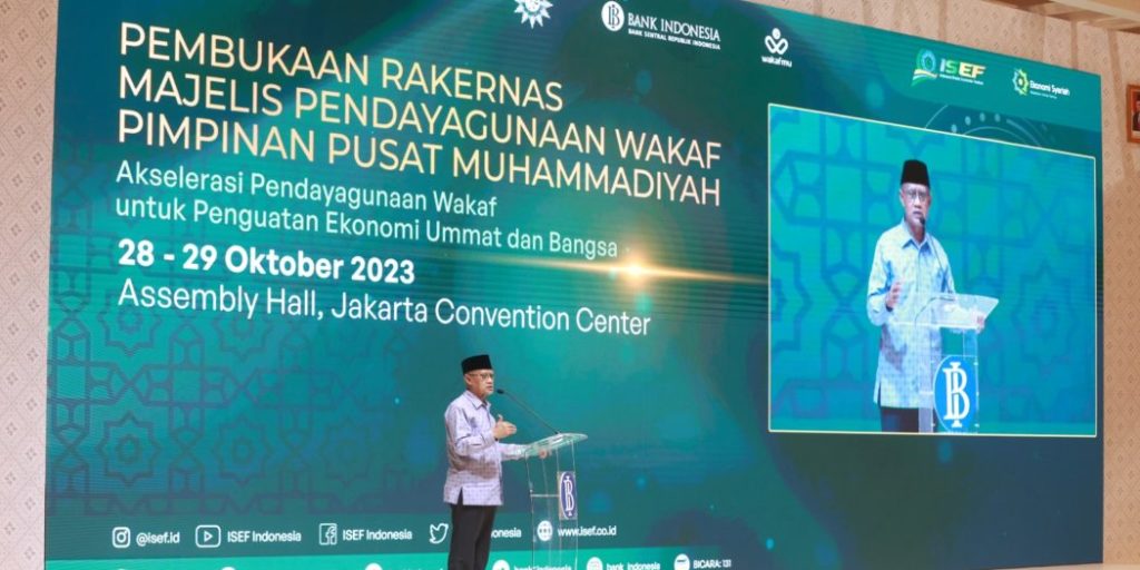 Prof. Dr. Haedar Nashir, M.Si., Ketua Umum PP Muhammadiyah. (foto : SMSI Sumsel)