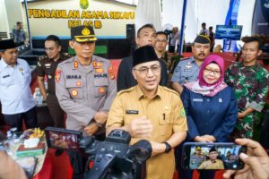 Menghadiri penandatanganan MoU tentang Dukungan Zona Integritas sekaligus perayaan 41 tahun Pengadilan Agama Kelas I B Sekayu, di Halaman Pengadilan Agama Kelas I B Sekayu, Selasa (14/11/2023).