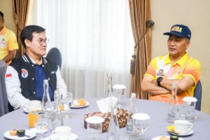 H Apriyadi Mahmud didampingi Pj Sekda Muba Musni Wijaya S Sos MSi menggelar coffee morning bersama Staf Ahli Bidang Inovasi Kemenpora RI Dr Drs Yohan MSi., di Guest House Griya BumiSerasan Sekate yang berlangsung dengan khidmat penuh keakraban, Rabu (15/11/2023).