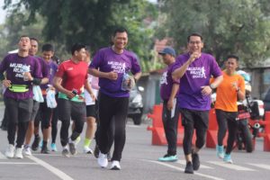 Hari Ulang Tahun (HUT) Kabupaten Musi Banyuasin ke-67 tahun. Berlangsung dengan semarak dan penuh kemeriahan. Meski tampak penuh dengan keringat, terpantau masyarakat yang mengikuti Muba fun run tengah memadati Jalan Depan Rumah Dinas Bupati Muba, Sabtu (18/11/2023).