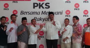 Bakal Calon Bupati Kabupaten Ogan Komering Ulu Selatan, Abusama, menjalin silaturahim dengan jajaran pengurus Dewan Pimpinan Tingkat Daerah Partai Keadilan Sejahtera dalam rangka pelaksanaan Pemilihan Kepala Daerah Serentak tahun 2024, pada hari Jum'at tanggal 10 November 2023. (foto : SMSI OKU Selatan)