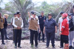 Penjabat (Pj) Gubernur Agus Fatoni, mendapat apresiasi langsung dari Menteri Lingkungan Hidup dan Kehutanan (LHK) Republik Indonesia (RI) Siti Nurbaya.
