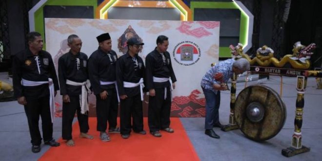 Suasana Kegiatan Gong Pencak Seni Solospell Persaudaraan Setia Hati Terate di Gedung Serba Guna Tanah Putih Tanjung Enim, pada hari Minggu tanggal 5 November 2023. (foto : SMSI Sumsel)