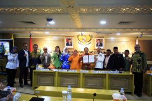 Ketua Komite I Dewan Perwakilan Daerah Republik Indonesia, Fachrul Razi, memimpin Rapat Kerja dengan Kementerian Desa Pembangunan Daerah Tertinggal dan Transmigrasi dengan agenda mendorong Revisi Undang-Undang Desa untuk segera disahkan, pada hari Senin tanggal 13 November 2023 di Gedung DPD RI Komplek Parlemen, Jakarta. (foto : dpd.go.id)
